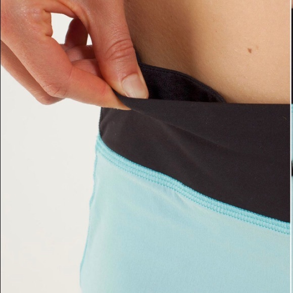 EUC Lululemon Run: Activewear Speed Short - Picture 5 of 8